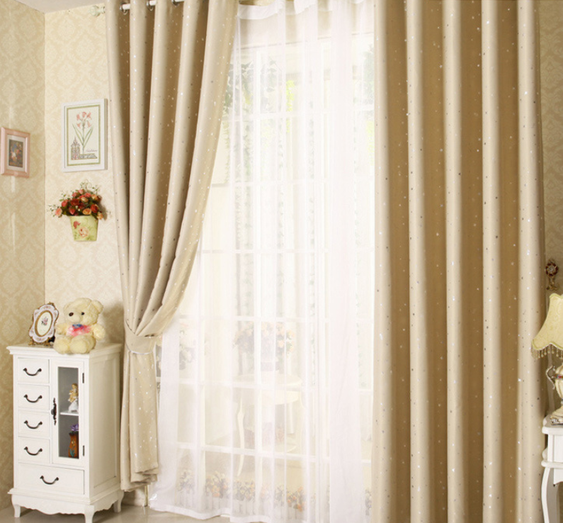 Star print perforated finished curtain - MAXXLIFE ONLINE STORE