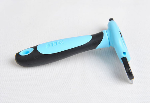 Pet  Hair Removal Comb - MAXXLIFE ONLINE STORE