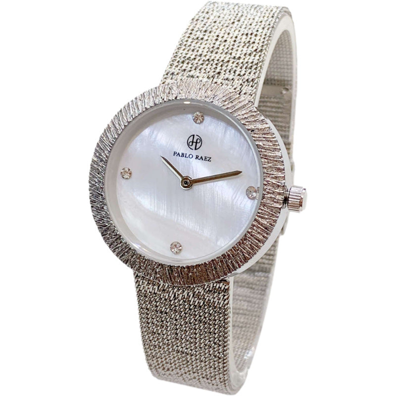 Fashionable And Trendy Mid-vintage Style Ladies' Steel Band Watch - MAXXLIFE ONLINE STORE