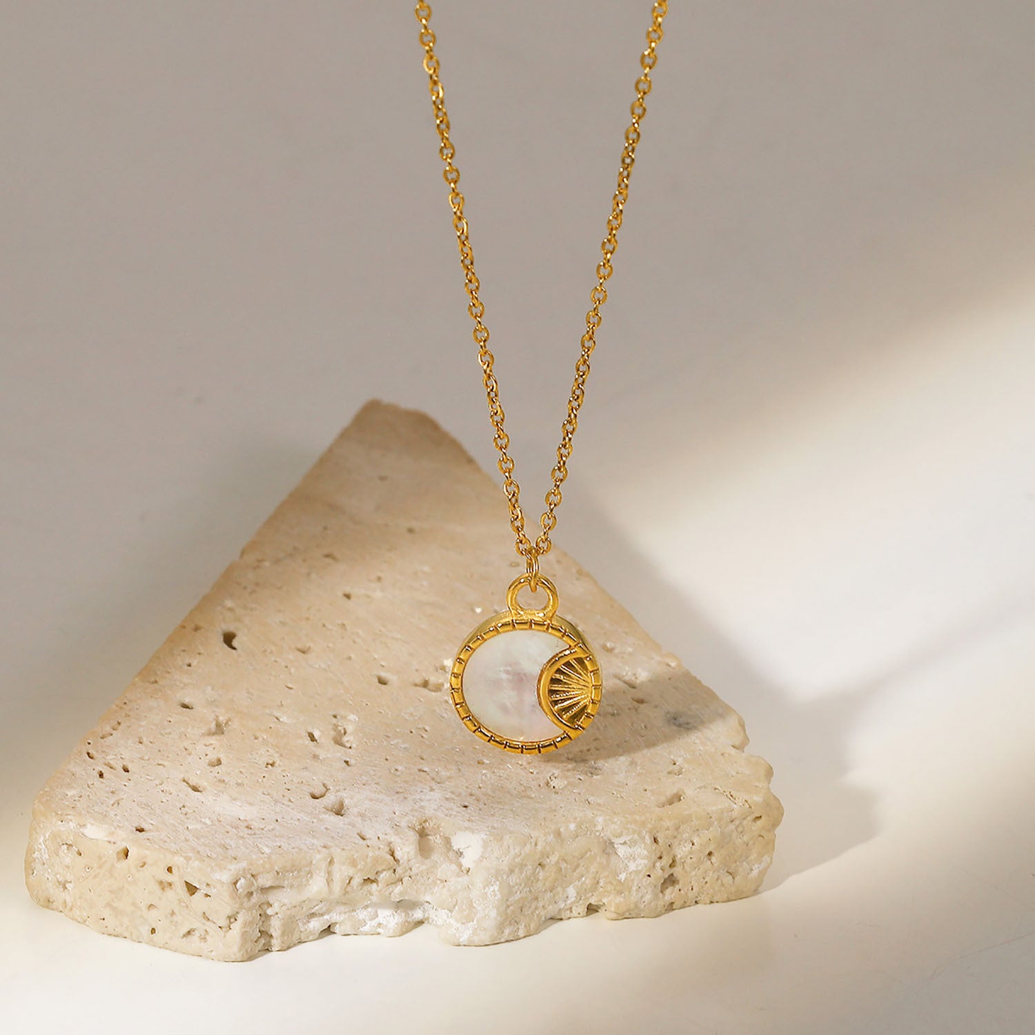 Stainless Steel White Shell Moon Necklace Gold-plated Round - MAXXLIFE ONLINE STORE